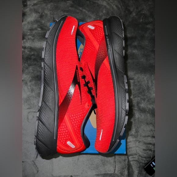 Size 12 Brooks Men's Ghost 14 Running Shoes - RED - Picture 9 of 13